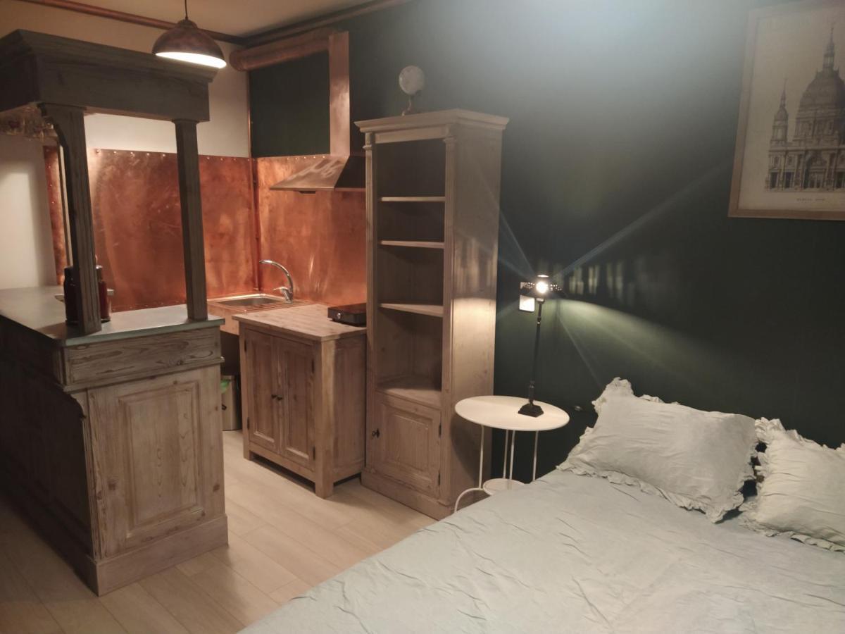 Entrez Radnica Appartement Košice Buitenkant foto